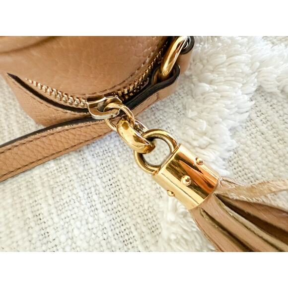 Gucci | Authentic Small Soho Disco Bag in Beige - Picture 5 of 16